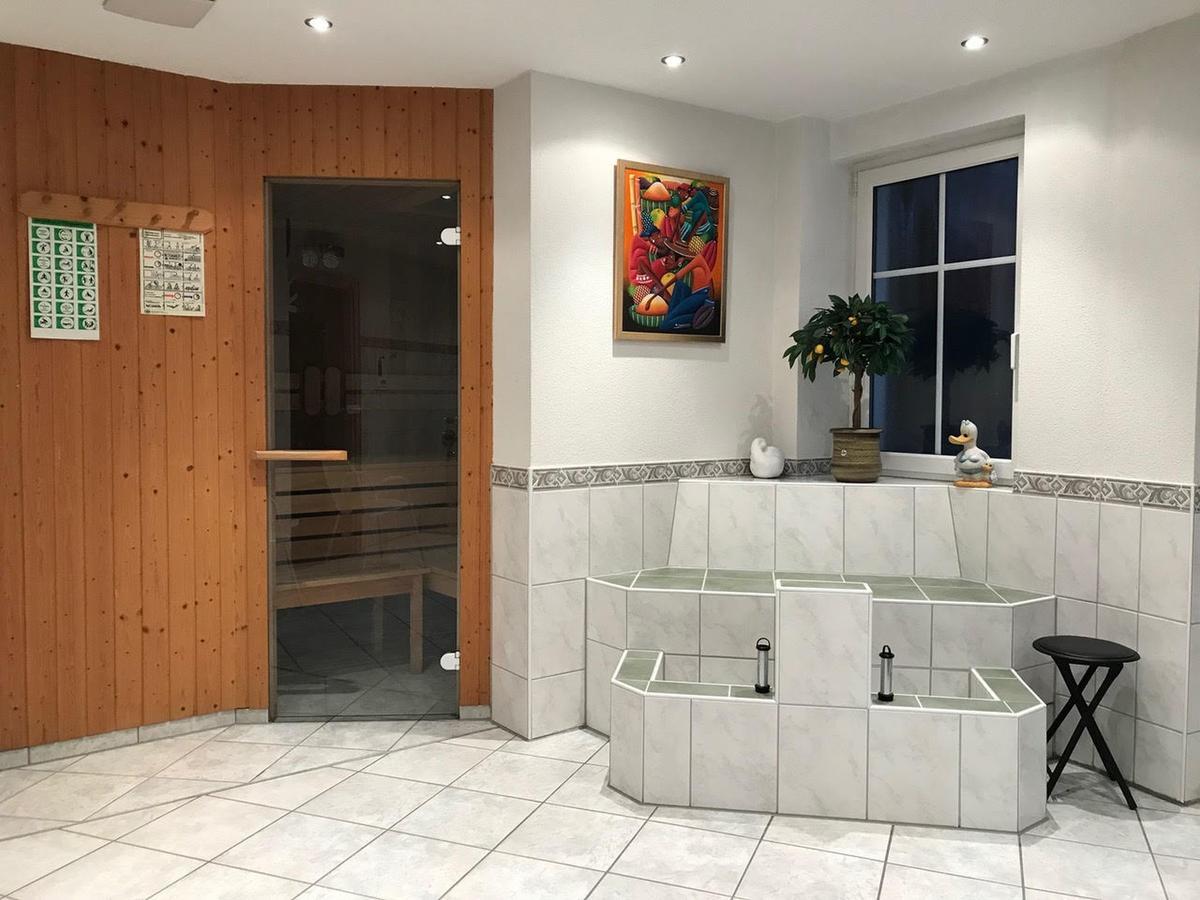 Hotel Zartenbach 欣特察尔滕 外观 照片